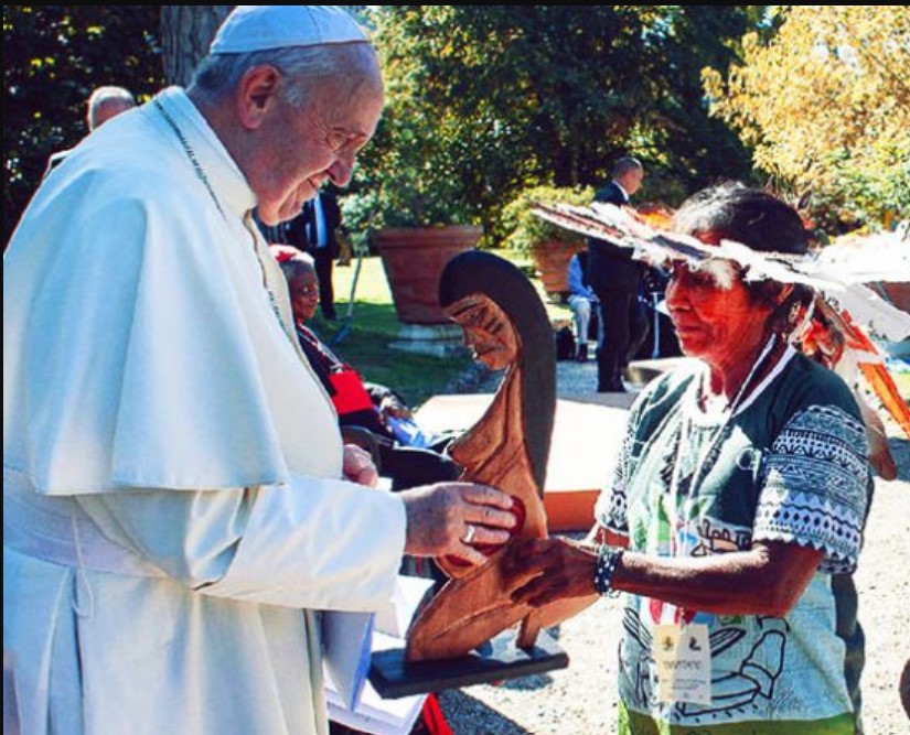 Pope with pachamama